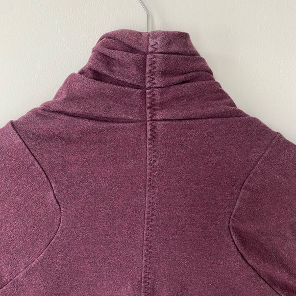 Lululemon Savasana Wrap - Picture 3 of 6